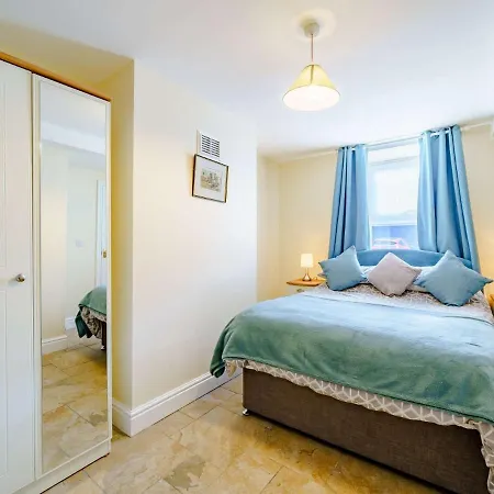 3 Bed In 59384 *